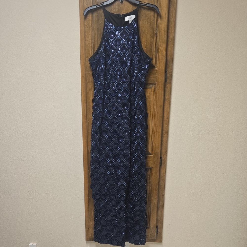 Badgley Mischka Navy Geometric Maxi Dress